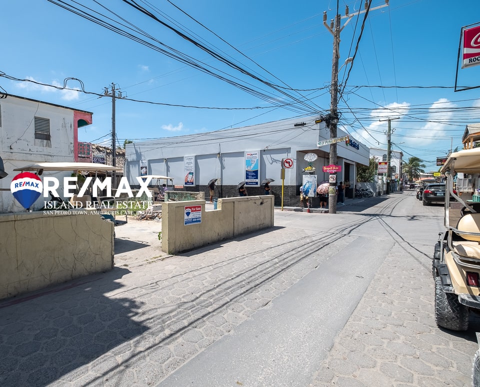 Vacant Lot in the heart of San Pedro